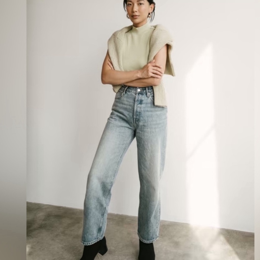 EVERLANE The Rigid Way High Jean Light Indigo Jeans Size 30 Regular